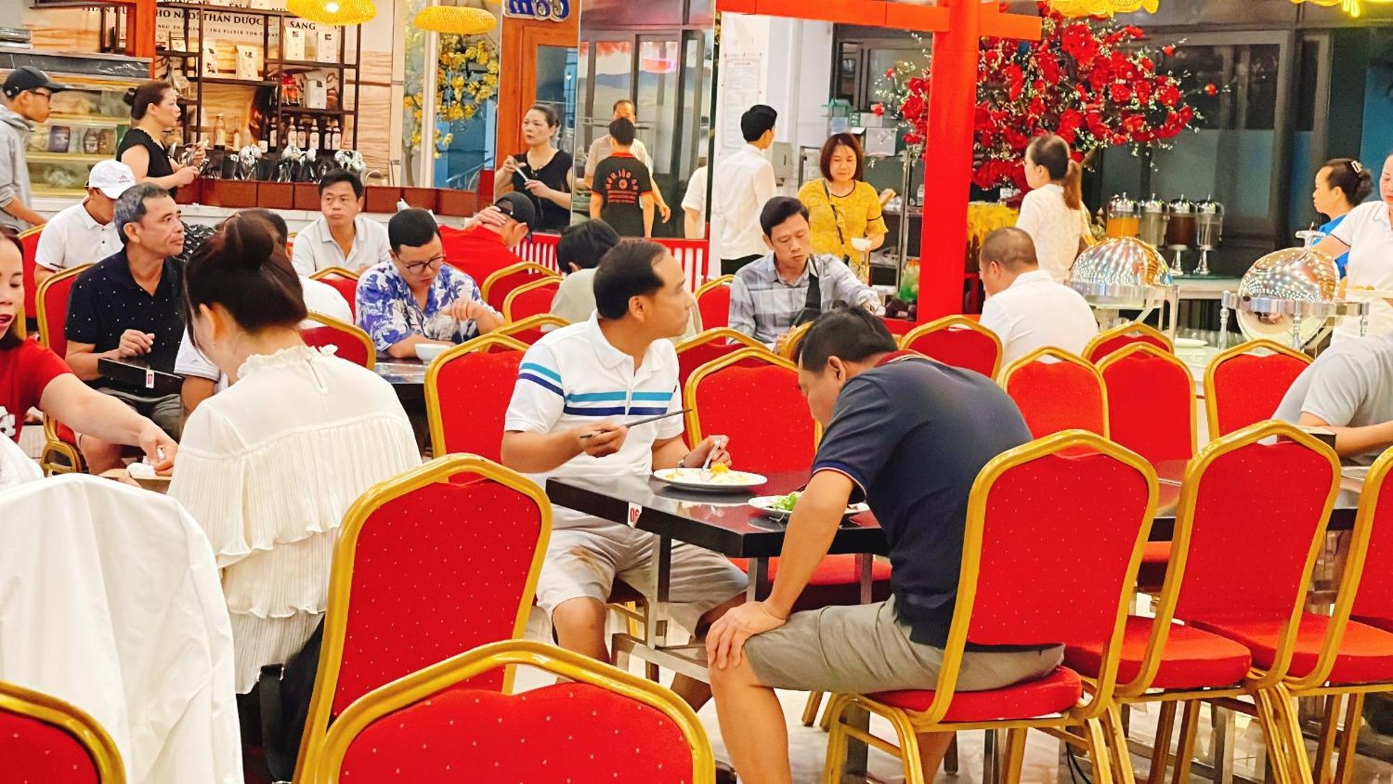 Binh An Nhien Hotel Duong Thanh Luaran gambar